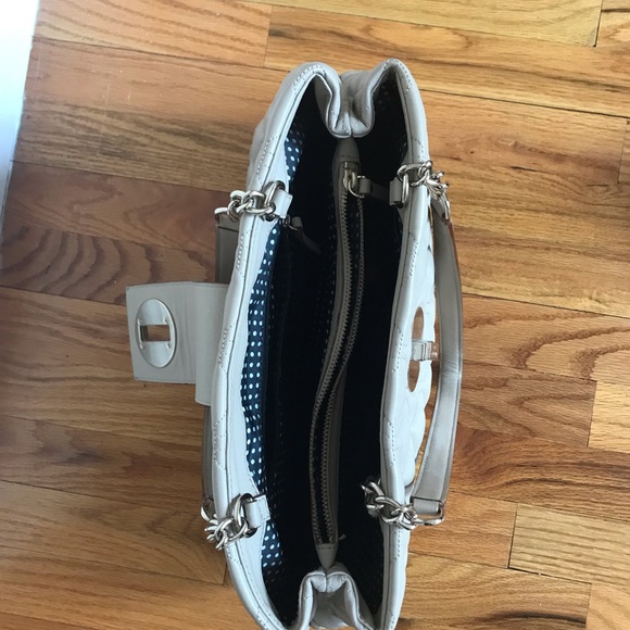 $90 Kate Spade beige bag lightly used - Picture 4 of 4